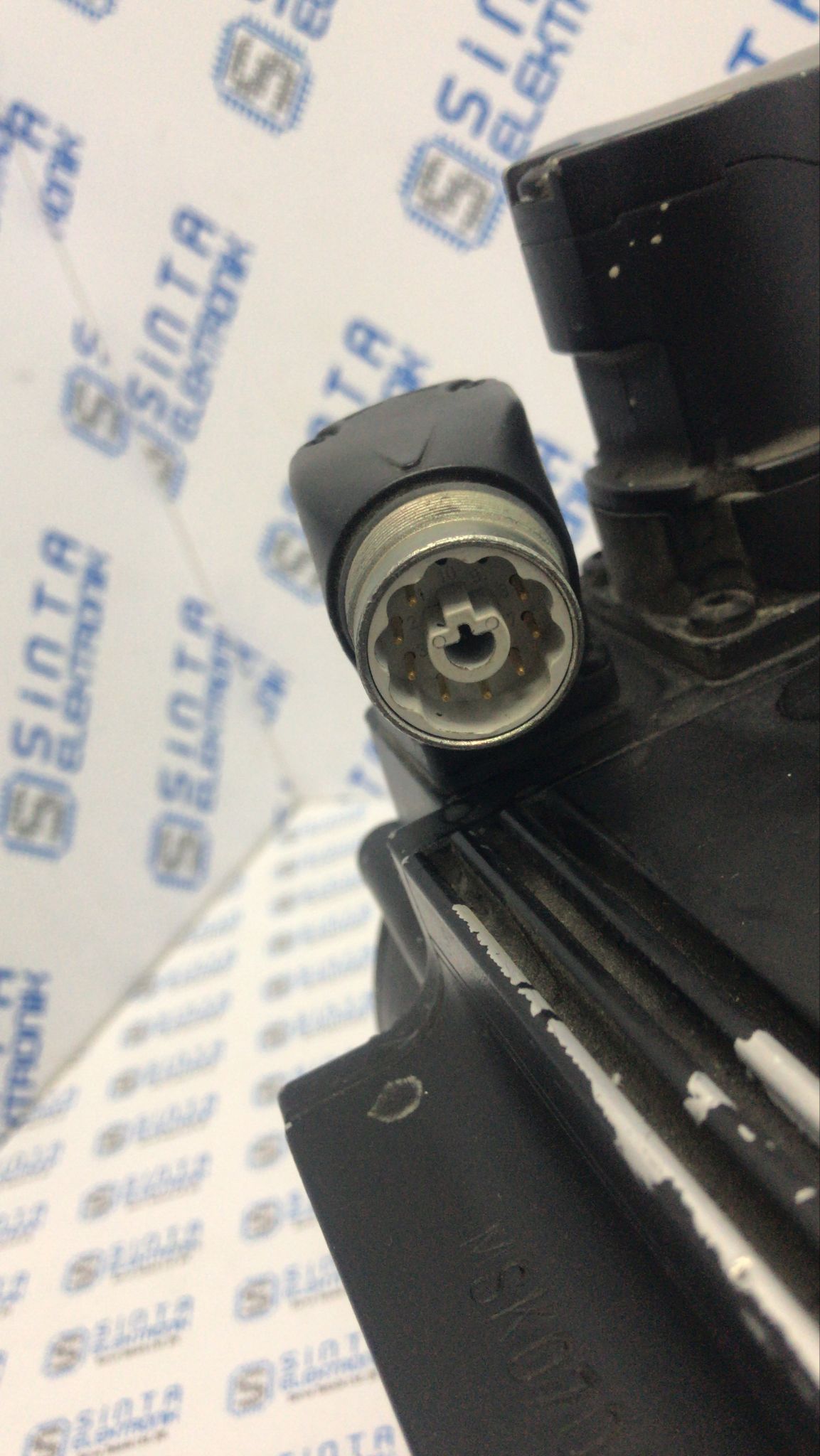 REXROTH MSK070D-0450-NN-S1-UG1-NNNN 2 REXROTH MSK070D-0450-NN-S1-UG1-NNNN