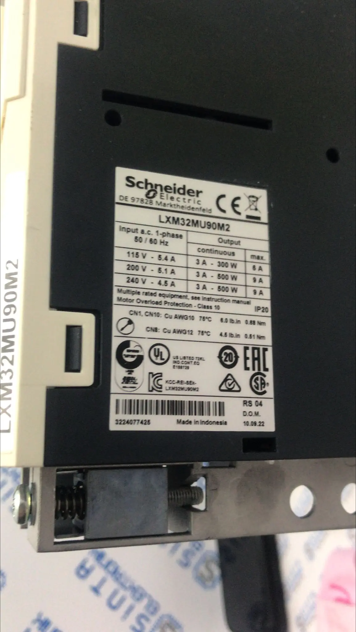 SCHNEIDER LXM32MU90M2 4 schneider lxm32mu90m2