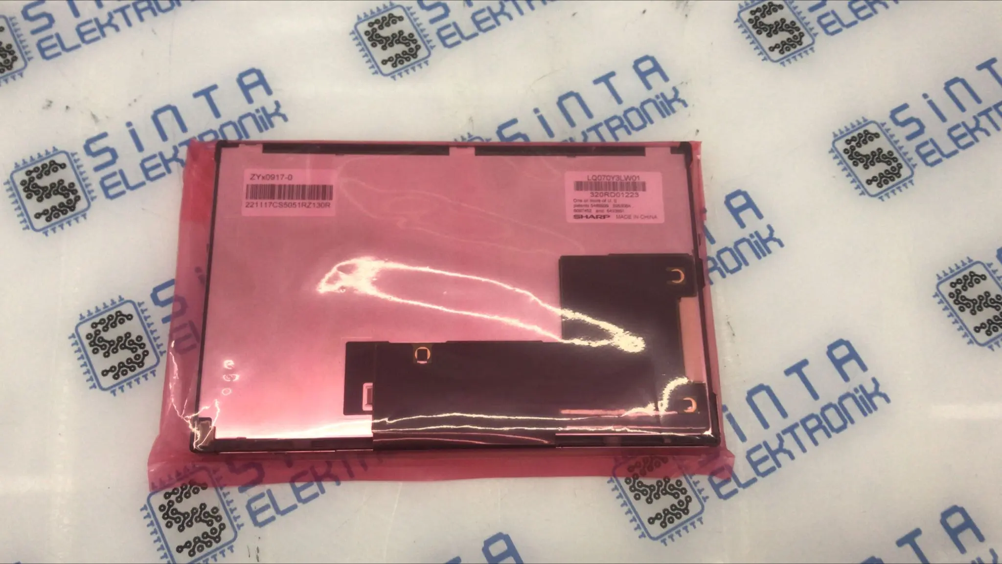 SHARP LQ070Y3LW01 LCD TP700 4 WhatsApp Image 2025 05 06 at 11 18 41