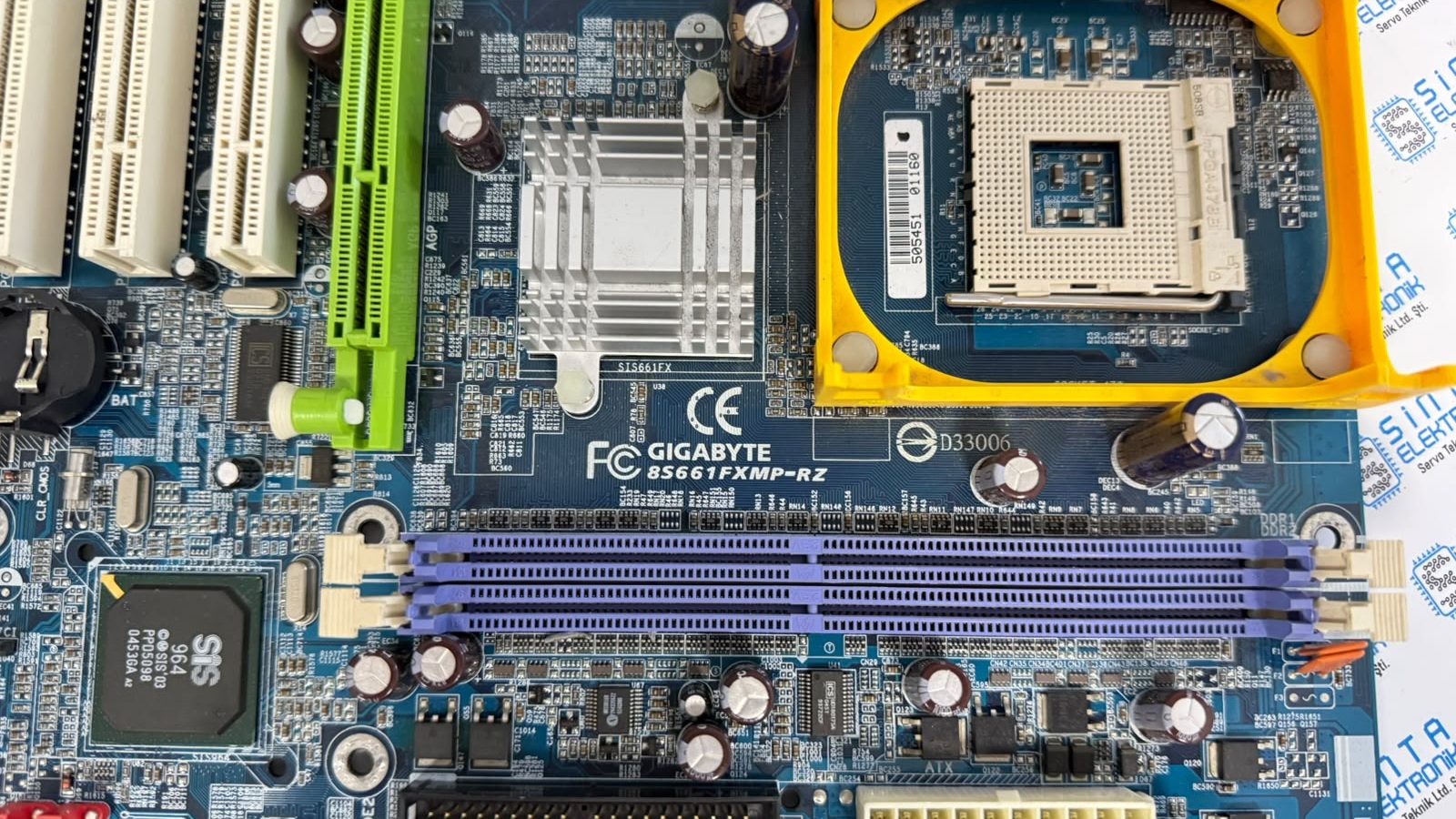 Gigabyte 8S661FXMP-RZ Micro-ATX Anakart 3 Gigabyte 8S661FXMP-RZ Micro-ATX Anakart - Görsel 3